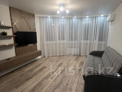 2-бөлмелі пәтер · 82 м² · 4/12 қабат, Навои 9/1, бағасы: 420 000 ₸ в Алматы, Ауэзовский р-н