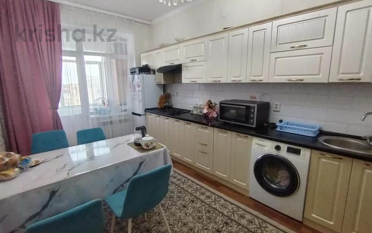 1-комнатная квартира · 52 м² · 9/12 этаж, 11 мкр за 17.5 млн ₸ в Актобе — фото 2