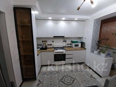 3-комнатная квартира · 71 м² · 3/5 этаж, Тарас Шевченко 37 — Тарас Шевченко Қаратал көшесі за 20 млн ₸ в Актобе, мкр Гормолзавод