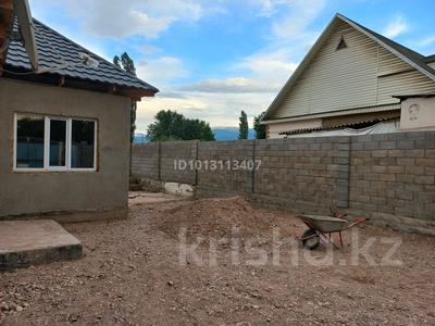 Жеке үй · 8 бөлме · 170 м² · 15 жүзд., Айдынова 54 — Старый замок, бағасы: 15 млн ₸ в Мерке
