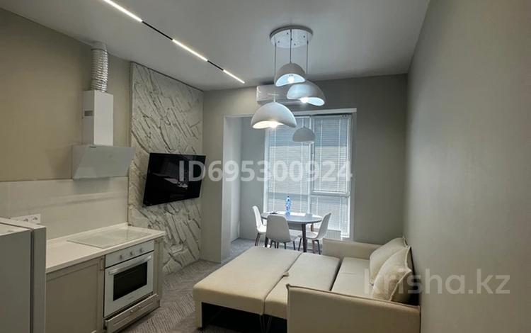 2-комнатная квартира · 50 м² · 17/20 этаж, Гагарина 310 за 470 000 ₸ в Алматы, Бостандыкский р-н — фото 10