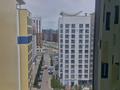 4-комнатная квартира · 107.7 м² · 11/12 этаж, Мухамедханова 4/2 — 306 за 74 млн 〒 в Астане, Есильский р-н — фото 11