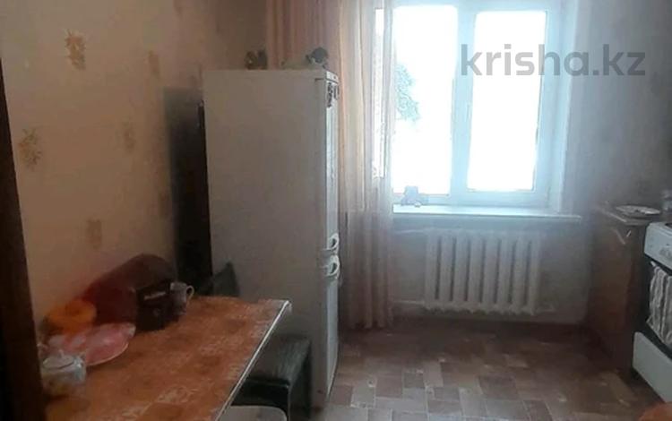 3-комнатная квартира · 60 м² · 3/5 этаж, Абая за 160 000 ₸ в Петропавловске — фото 2