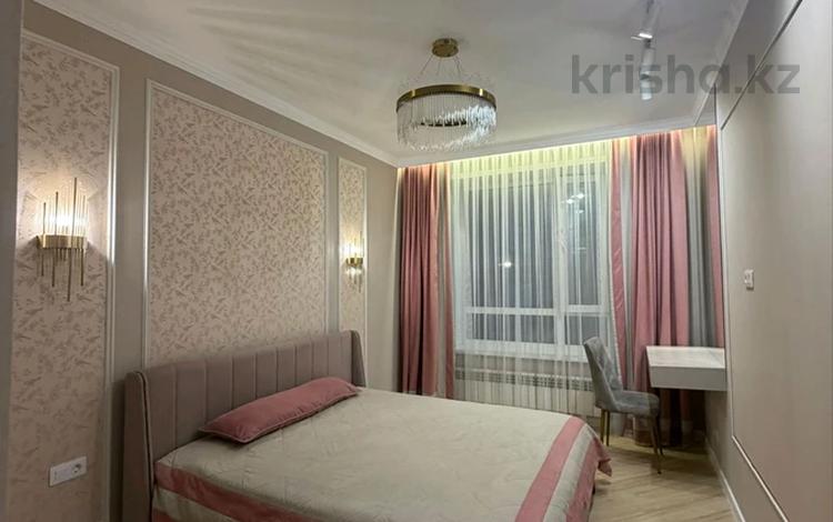 4-комнатная квартира · 130 м² · 4 этаж, Туран 52/5, 52/6, 52/7 за 600 000 ₸ в Астане, Есильский р-н — фото 2