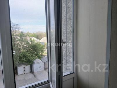 2-бөлмелі пәтер · 56 м² · 3/10 қабат, Кашаубаева 72 — Кашаубаева 72. рыскулова, бағасы: 20 млн ₸ в Семее