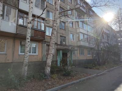 2-комнатная квартира, 49 м², 4/5 этаж, Новаторов 15 за 17.5 млн 〒 в Усть-Каменогорске
