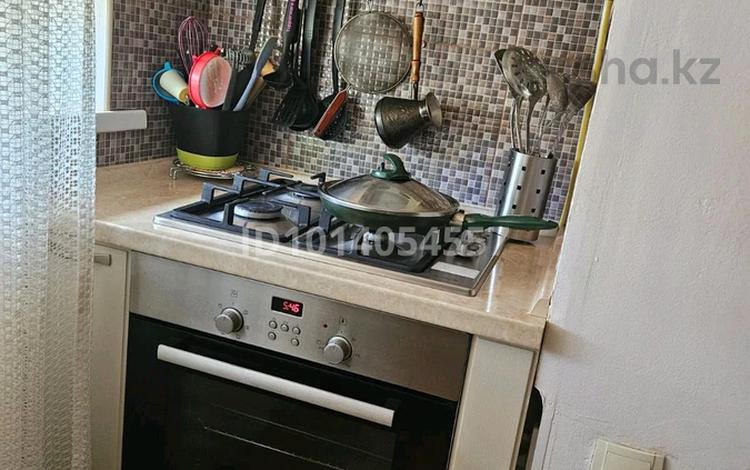 2-комнатная квартира · 54 м² · 3/9 этаж, мкр 11 за 21 млн ₸ в Актобе — фото 12