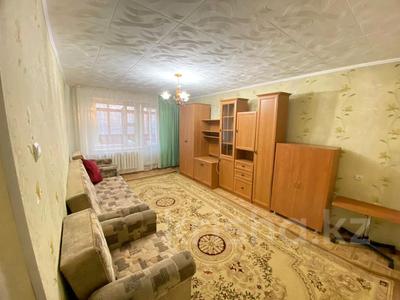 1-комнатная квартира, 37 м², 2/5 этаж помесячно, Каблиса Жирау за 90 000 〒 в Талдыкоргане