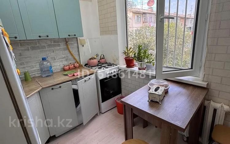 2-бөлмелі пәтер · 45.2 м² · 4/5 қабат, Строитель ш/а., Циолковский 37/2, бағасы: 14 млн ₸ в Уральске, мкр Строитель — фото 26