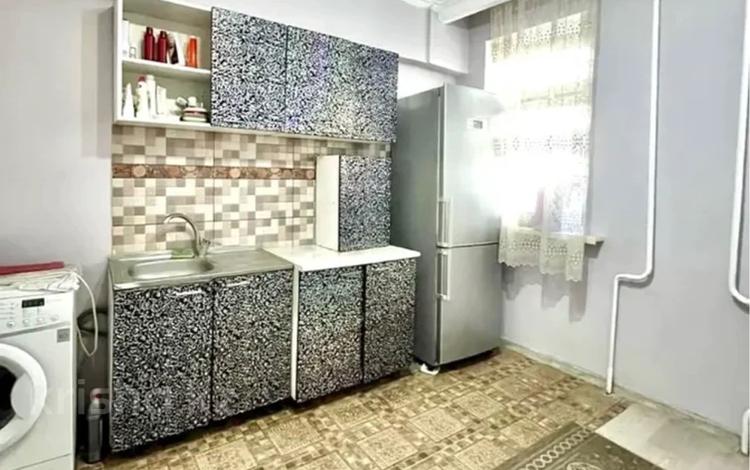 1-комнатная квартира · 30 м² · 1/5 этаж, Казыбаева 7г — Рыскулова за 150 000 〒 в Алматы, Жетысуский р-н — фото 12