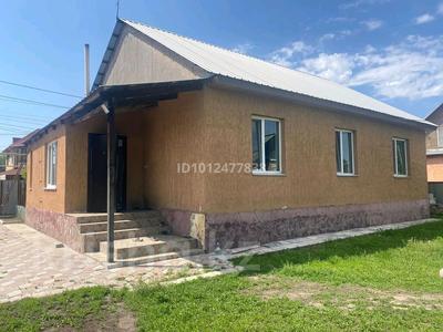 Отдельный дом · 4 комнаты · 121 м² · 10 сот., С. Аронұлы 5 за 57 млн ₸ в Байсерке