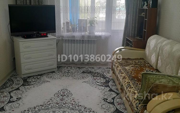 1-комнатная квартира · 32 м² · 3/5 этаж, пер.Хобдинский 3/1 за 10 млн ₸ в Актобе, мкр Гормолзавод — фото 2