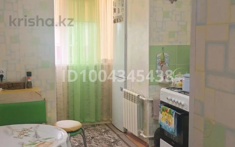 1-бөлмелі пәтер · 36 м² · 5/5 қабат, мкр Шанхай, Макаренко — Типографии, бағасы: 9.5 млн ₸ в Актобе — фото 2
