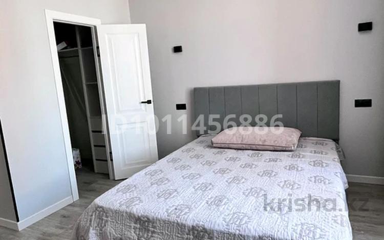 2-бөлмелі пәтер · 75.5 м² · 7/9 қабат, мкр Юго-Восток, 218-й учетный квартал 154, бағасы: 300 000 ₸ в Караганде, Казыбек би р-н — фото 2