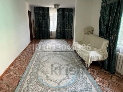 Отдельный дом · 3 комнаты · 90 м² · 5.24 сот., мкр Акбулак, Баттолова 15 за 55 млн ₸ в Алматы, Алатауский р-н