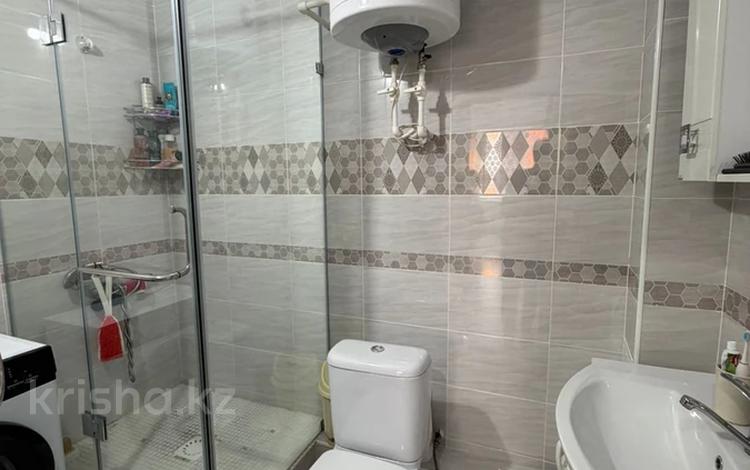 1-комнатная квартира · 52 м² · 3/5 этаж, мкр. Алтын орда за 21.6 млн ₸ в Актобе — фото 2