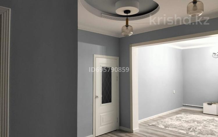 Отдельный дом · 5 комнат · 230 м² · 9 сот., мкр Нурсая-3, 4 - — Центр Абая за 59 млн 〒 в Атырау — фото 2