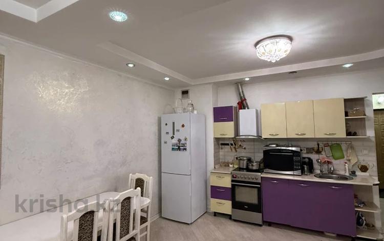 1-комнатная квартира · 36.6 м² · 9/10 этаж, мкр Аксай, Б. Момышулы 25 за 29 млн ₸ в Алматы, Ауэзовский р-н — фото 2