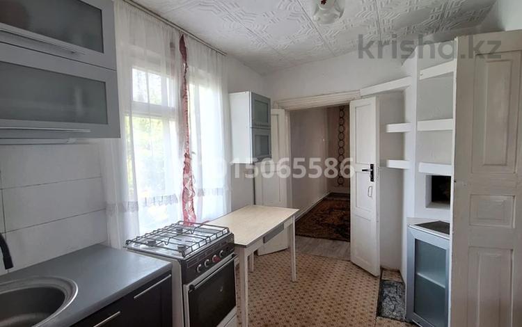 Часть дома · 3 комнаты · 58 м² · 1 сот., мкр Тау Самал, Ладушкина 61 за 250 000 ₸ в Алматы, Медеуский р-н — фото 2