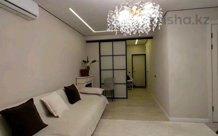 3-комнатная квартира · 77 м² · 2/6 этаж, проспект Есенберлина 16 за 48.6 млн ₸ в Усть-Каменогорске — фото 25