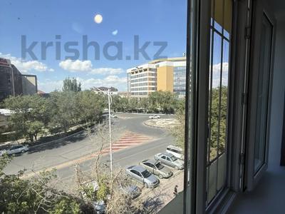 4-комнатная квартира · 57.2 м² · 4/5 этаж, Қазыбек би 43 за 13.7 млн ₸ в 