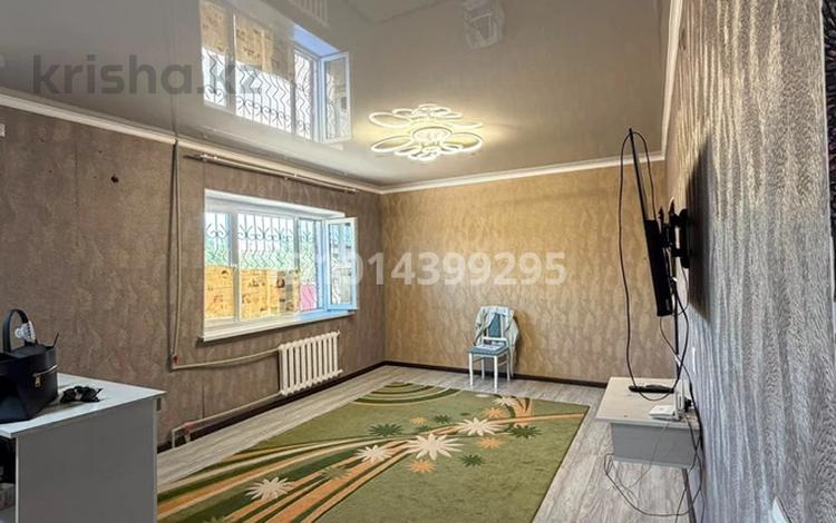 3-бөлмелі пәтер · 74 м² · 1/5 қабат, Панфилова 31а, бағасы: 8.5 млн ₸ в  — фото 2