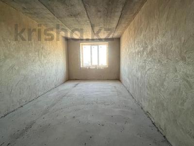 3-комнатная квартира · 100.5 м² · 9/9 этаж, Кеменгер 36 за 25 млн 〒 в Уральске