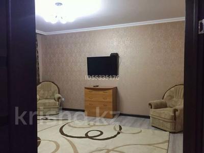 2-комнатная квартира · 90 м² · 2/5 этаж, мкр. Алтын орда, Батыс-2 мкр 9/3 к1 за 200 000 〒 в Актобе