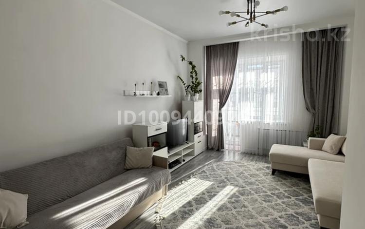 1-комнатная квартира · 37 м² · 1/3 этаж, мкр Городской Аэропорт, Алтын Арка 21 за ~ 19 млн 〒 в Караганде, Казыбек би р-н — фото 2