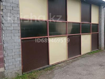 Дача · 4 комнаты · 270 м² · 5.7 сот., мкр Баганашыл, Баганашыл-2 ул.Трудовая 39 за 120 млн 〒 в Алматы, Бостандыкский р-н