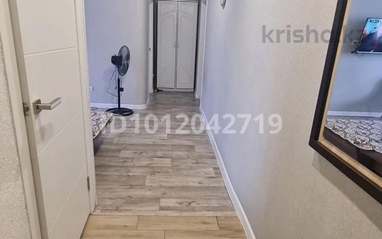 3-комнатная квартира · 55 м² · 4/4 этаж, Назарбаева — Площади М.Маметова за 17 млн ₸ в Уральске — фото 2