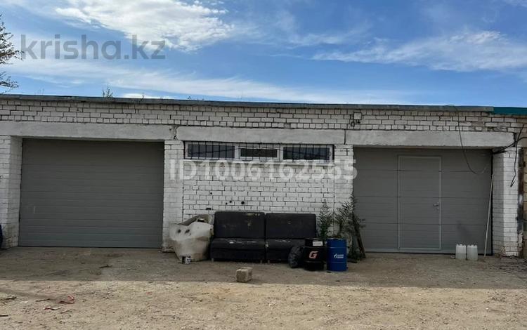 Гараж · 180 м² · жилой массив Есет Батыр, Переулок Балкытушылар 9а — Ул.Маресьева за 350 000 〒 в Актобе — фото 14