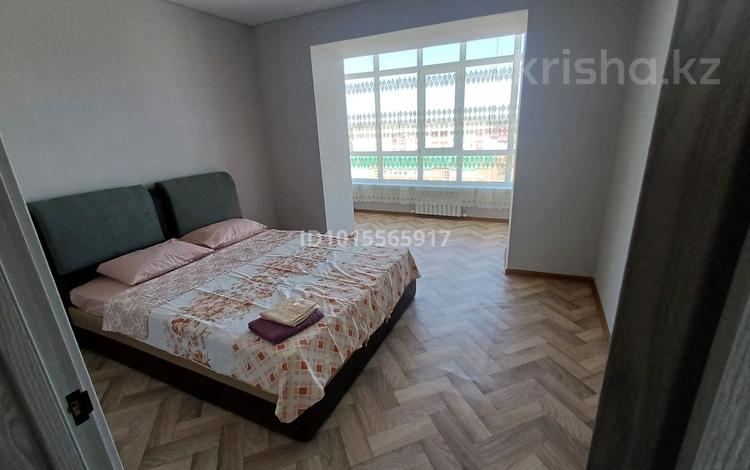 2-комнатная квартира · 73.7 м² · 10/10 этаж, мкр Жана Орда 1/2 за 10 000 ₸ в Уральске — фото 2