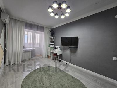 2-комнатная квартира, 61.1 м², 9/9 этаж, батыс 2 6г/1 за 17 млн 〒 в Актобе