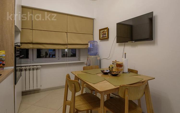 3-комнатная квартира · 103.9 м² · 8/12 этаж, зенкова за 88 млн ₸ в Алматы, Медеуский р-н — фото 13