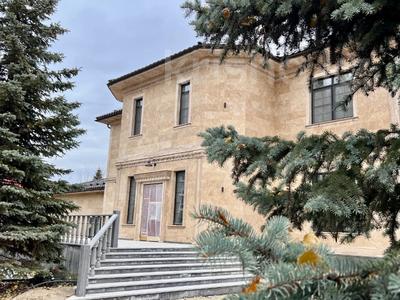 Жеке үй · 6 бөлме · 600 м² · 30 сот., 6-й микрорайон, 6 микрорайон, бағасы: 600 млн 〒 в Костанае