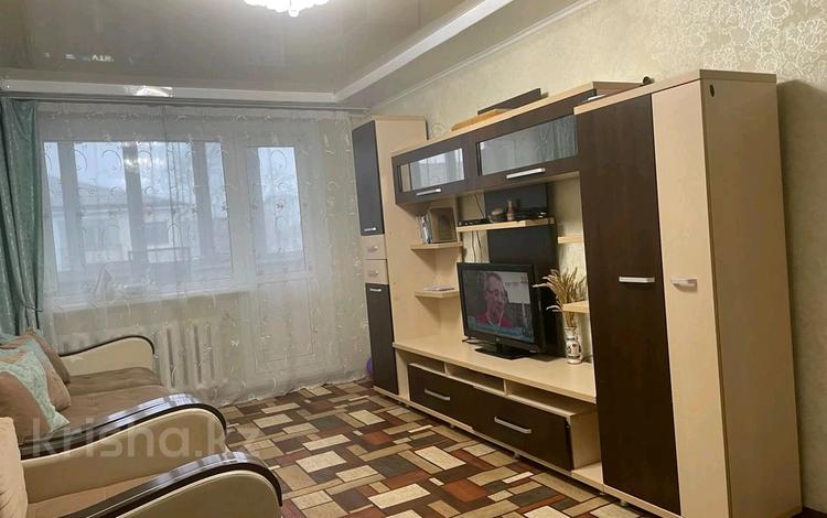 3-комнатная квартира, 62 м², 5/5 этаж, Мира — Сокол за 20.4 млн 〒 в Петропавловске — фото 2