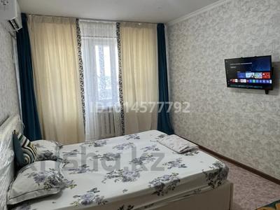 1-бөлмелі пәтер · 60 м² · 5/5 қабат, Владимирский 2а, бағасы: 10 000 ₸ в Атырау, мкр Авангард-4