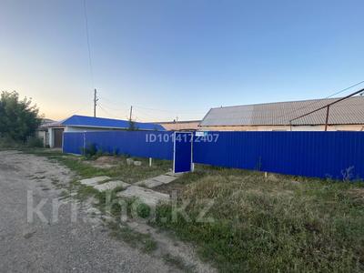 Отдельный дом · 7 комнат · 107 м² · 9 сот., Фабричная 11 — Автопарк за 35 млн ₸ в Уральске