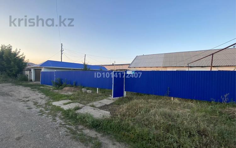 Жеке үй · 7 бөлме · 107 м² · 9 жүзд., Фабричная 11 — Автопарк, бағасы: 35 млн ₸ в Уральске — фото 2