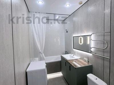 3-бөлмелі пәтер · 105 м² · 10/11 қабат, Ракымжан Кошкарбаев 28, бағасы: ~ 51 млн ₸ в Астане, Сарайшык р-н