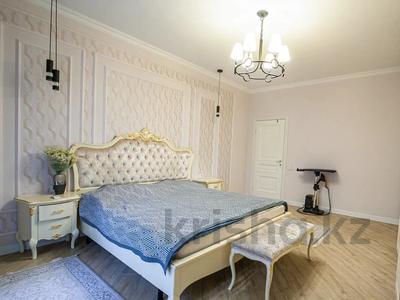 3-комнатная квартира · 114 м² · 6/12 этаж, Торайгырова — Мустафина за 119 млн ₸ в Алматы, Бостандыкский р-н