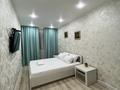 2-комнатная квартира · 54 м² · 2/9 этаж, 1-й мкр 8 — Солдатский пляж, яхт клуб, скальная тропа. за 15 000 ₸ в Актау