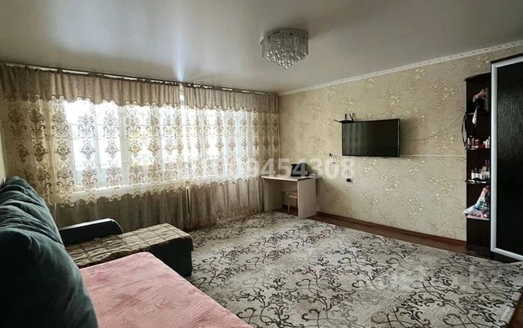 1-бөлмелі пәтер · 42 м² · 3/5 қабат, Толстого 102 — Талстого -катаева за правитом, бағасы: 16 млн ₸ в Павлодаре — фото 2