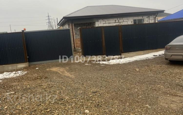 Жеке үй · 3 бөлме · 101 м² · 10 жүзд., 126 9/2, бағасы: 50 млн ₸ в Астане, р-н Байконур — фото 2
