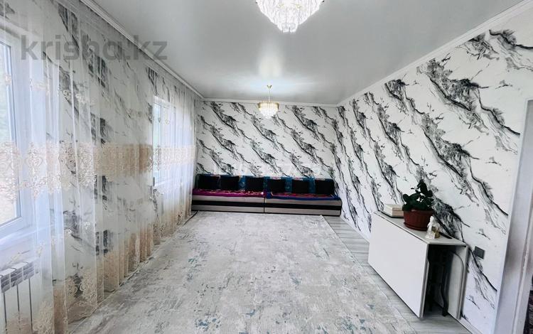 Жеке үй · 3 бөлме · 60 м² · 6 жүзд., Звездная ул уч 42 — Оңтүстік көшесінің қиылысы, бағасы: 18 млн ₸ в Талдыбулаке — фото 2