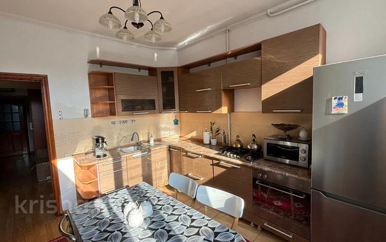 3-бөлмелі пәтер · 70 м² · 3/9 қабат, мкр Алмагуль, Жарокова 275, бағасы: 52 млн 〒 в Алматы, Бостандыкский р-н — фото 24