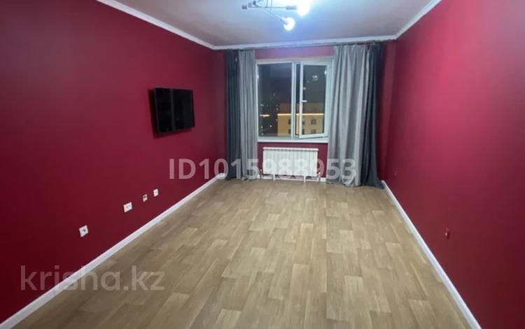 1-комнатная квартира · 45 м² · 11/14 этаж, мкр Нуркент 5/12 за 180 000 ₸ в Алматы, Алатауский р-н — фото 2
