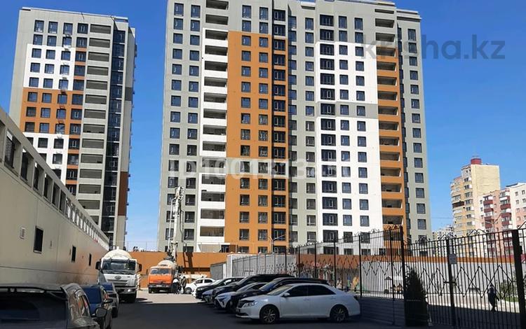 2-бөлмелі пәтер · 62.2 м² · 9/17 қабат, мкр Юго-Восток, Республики 23/2 — Пересечение проспекта Республики и проспекта Шахтеров, бағасы: 30.9 млн 〒 в Караганде, Казыбек би р-н — фото 2