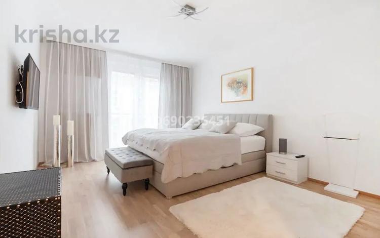 2-комнатная квартира · 75 м² · 17/25 этаж, Абиша Кекилбайулы 38А — ТРЦ Мега за 22 000 〒 в Алматы, Бостандыкский р-н — фото 2